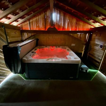 L'Appartement Du Faye Avec Jacuzzi Prive Etueffont Extérieur photo