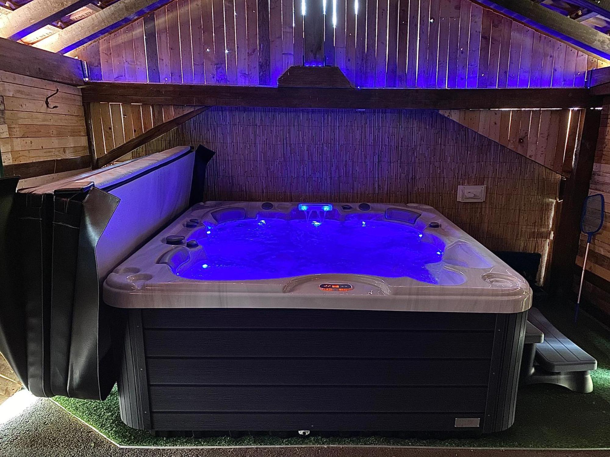 L'Appartement Du Faye Avec Jacuzzi Prive Etueffont Extérieur photo